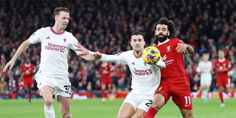 Soi kèo nhà cái trận đấu MU vs Liverpool